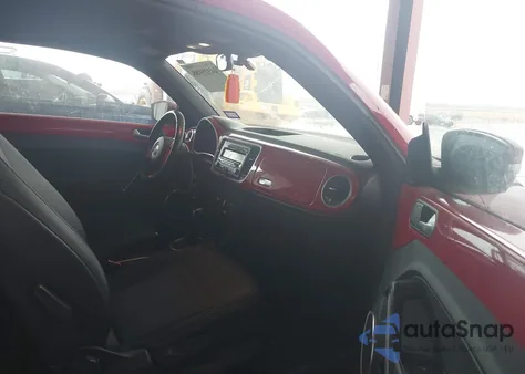 2013 Volkswagen Beetle 2.5L из США, поврежденный, VIN 3VWJX7AT6DM632907